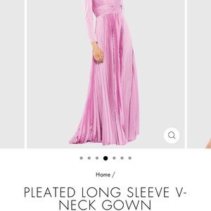 MAC DUGGAL PLEATED LONG SLEEVE V-NECK GOWN LILAC SIZE 8